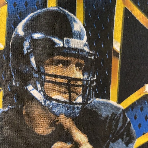 Big Ben Steelers tee shirt in men’s size L “ Back in Black” edition, new no tag - Picture 2 of 6